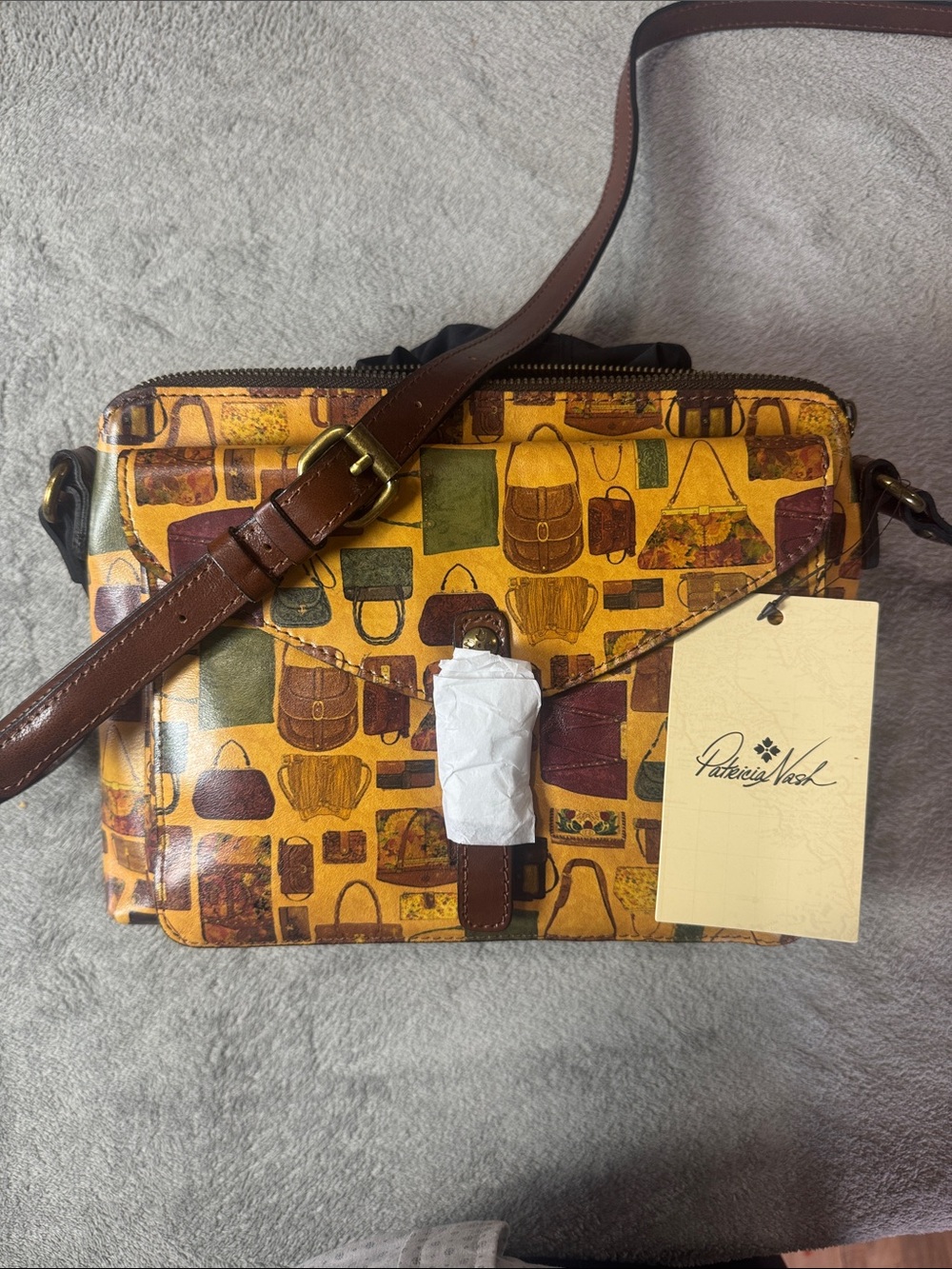NWT Patricia Nash "Patricia's Closet" Leather Crossbody Bag( Closet collection )